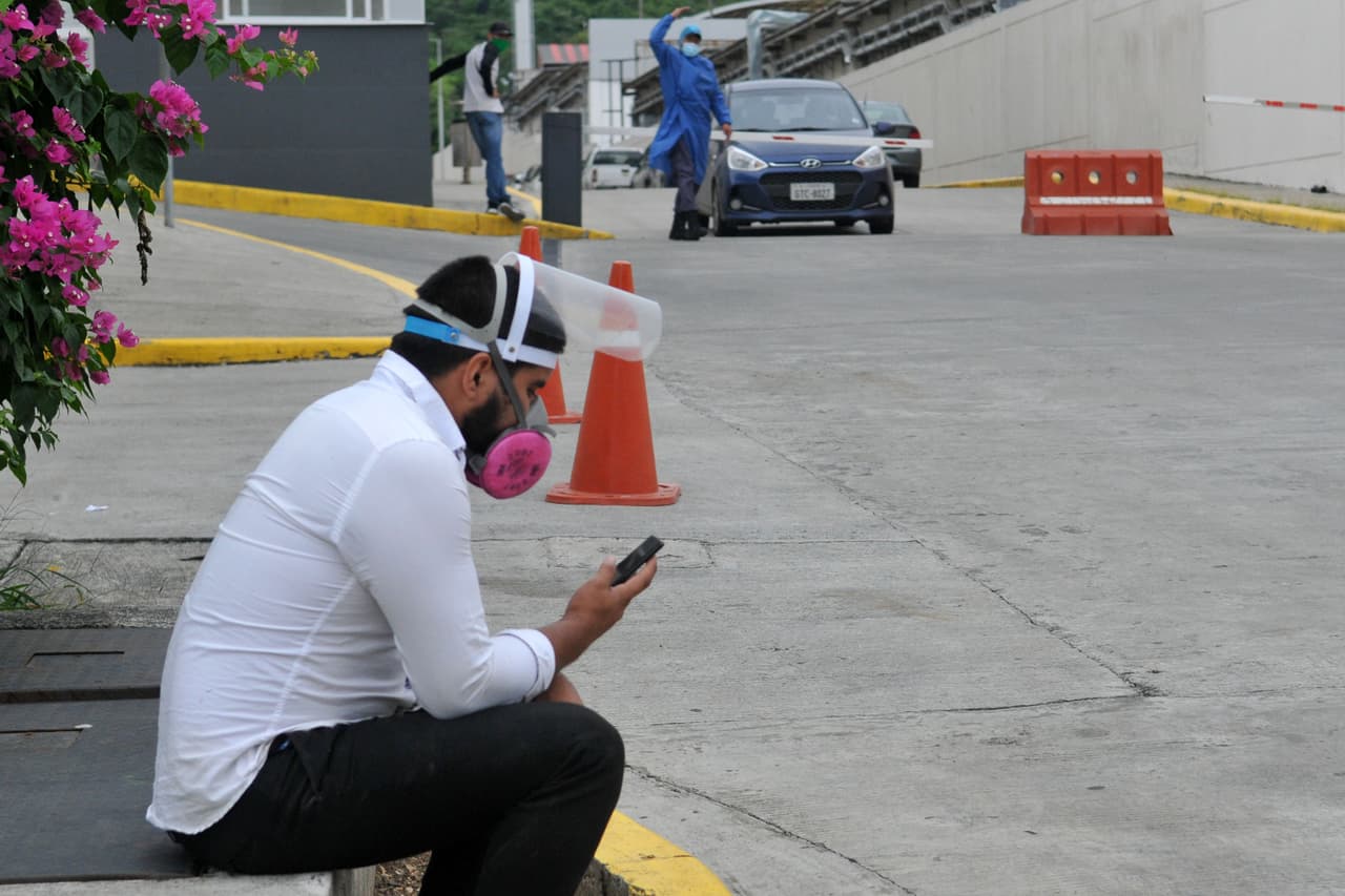 Confirmado: hay dinero financiando noticias falsas sobre el covid-19 y predadores llenando los bolsillos