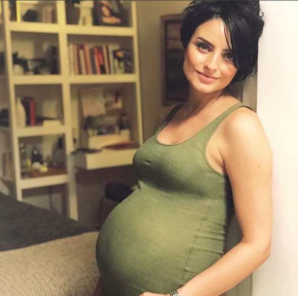 El embarazo de Aislinn ha transcurrido sin contratiempos, así que la pareja se ha dedicado a disfrutar de cada momento.