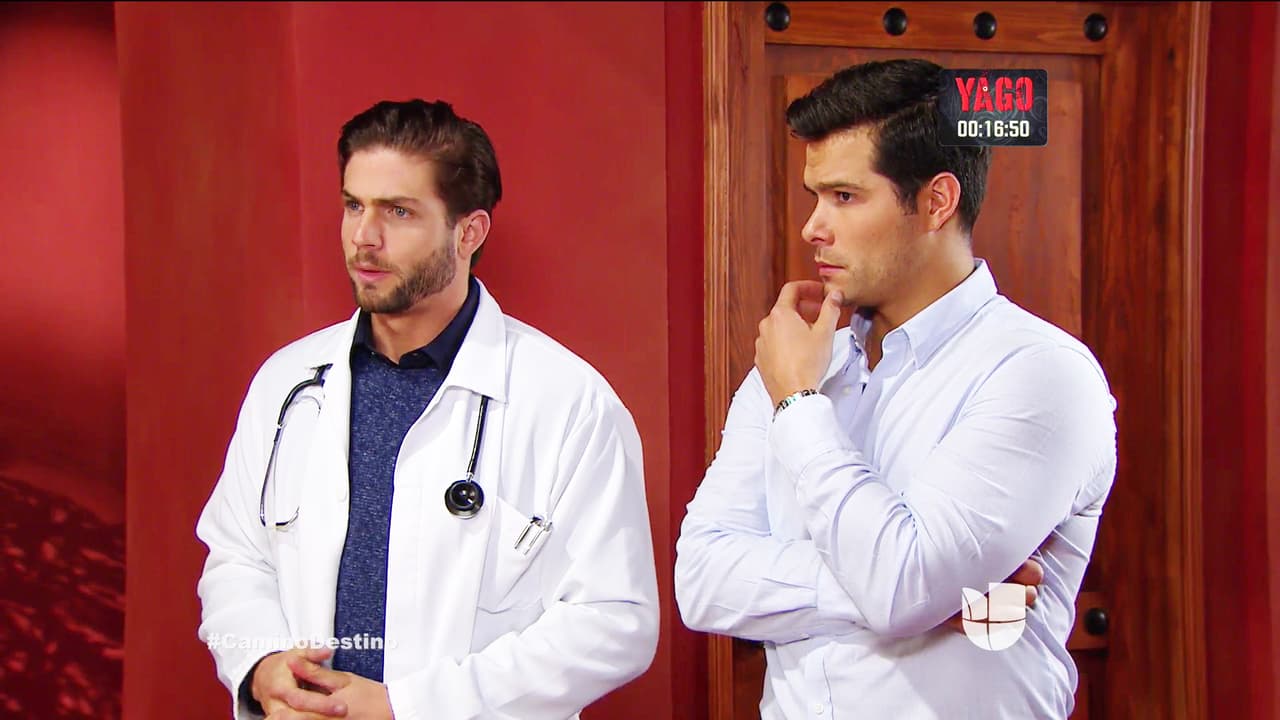 Javier tiene todo para conquistarte.