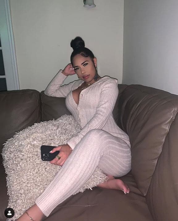 Sara Molina, expareja del rapero y madre de su hija mayor, reveló que no le permitió al cantante ver a la niña en estas fiestas decembrinas porque no cumplió sus promesas.