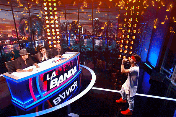 Para usuarios de Google Play descarga 
<b><a href="https://play.google.com/store/apps/details?id=com.screenz.conecta&hl=es" target="_blank">aquí</a></b>. 
<br>Para usuarios de iOS descarga 
<a href="https://itunes.apple.com/us/app/univision-conecta/id1031087873?mt=8" target="_blank"><b>aquí</b></a>.