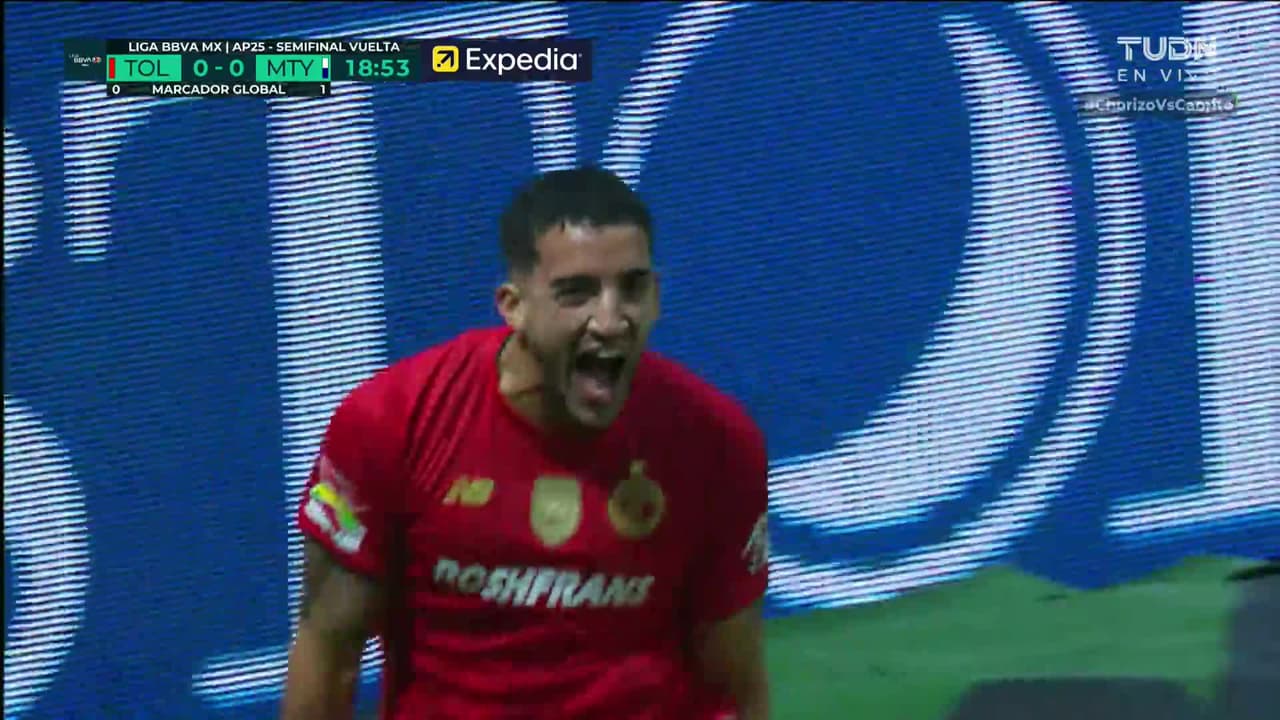 ¡GOL!  anota para Toluca. Federico Pereira