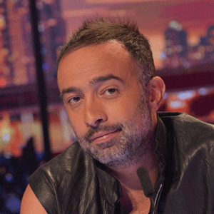 Mario Doom y Yuridia protagonizaron uno de los romances más sonados dentro de la industria musical mexicana. Fue en 2008 que el cantautor y Yuridia iniciaron una relación, pero se mantuvieron herméticos hacia los medios para confirmarlo.