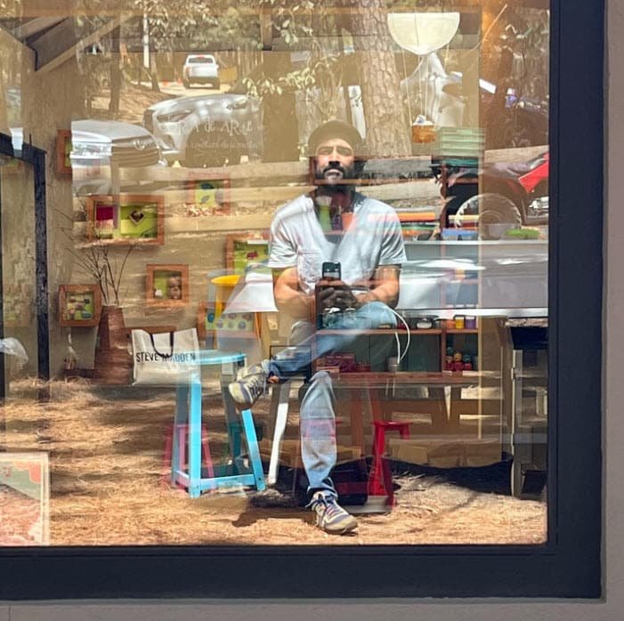 Aparentemente, Diana Vázquez y Poncho Herrera habrían intentado salvar su matrimonio e incluso acudieron a terapia de pareja, pero la situación no prosperó.
<br>