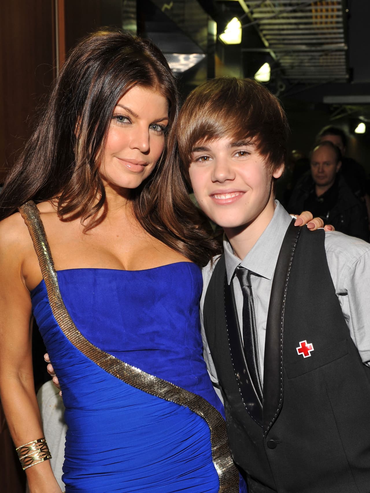 ¿Qué tal esta otra al lado de Fergie? Justin parecía estar viviendo el sueño de cualquier fan.