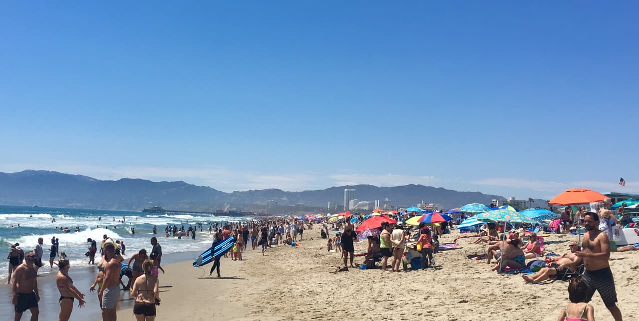 El sur de California se blinda para una fuerte ola de calor que está proyectada a alcanzar sus temperaturas más altas este lunes.