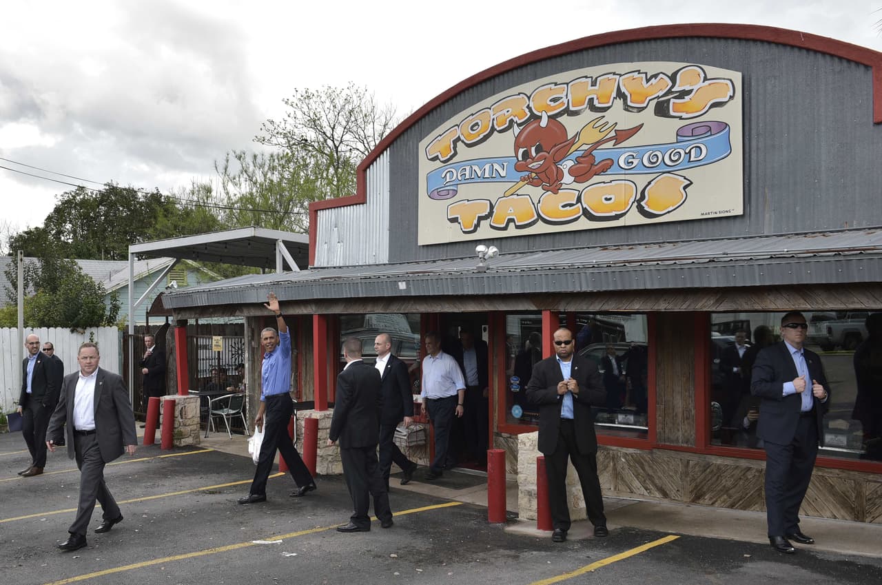 Antes de su participación en el festival South by South West, el presidente sorprendió a los comensales de la taquería Torchys al entrar al lugar.