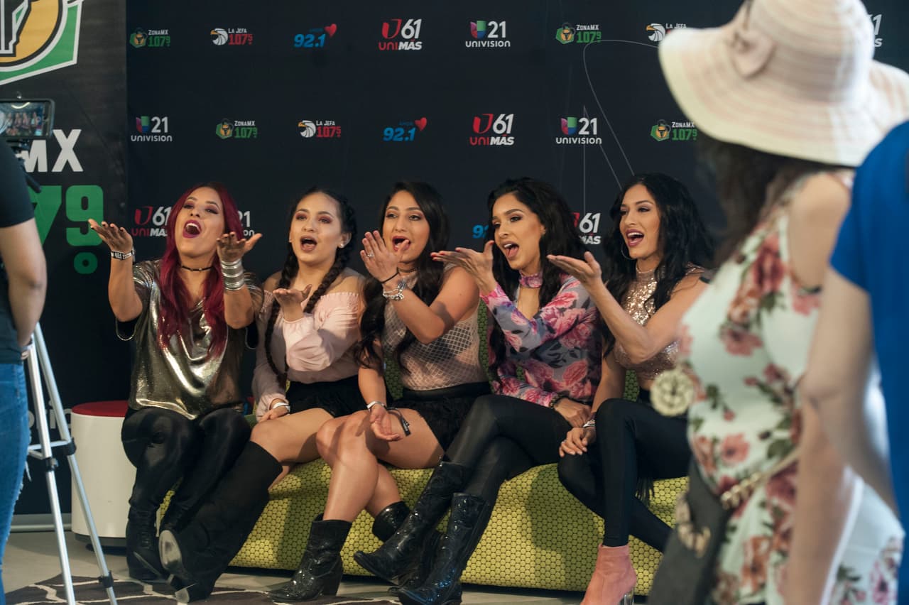 7 escenarios y mas de 50 artistas en 3 dias fueron los ingredientes para PuebloFest el 17 al 19 de marzo donde llegaron personas para disfrutar de todo el estado de California.