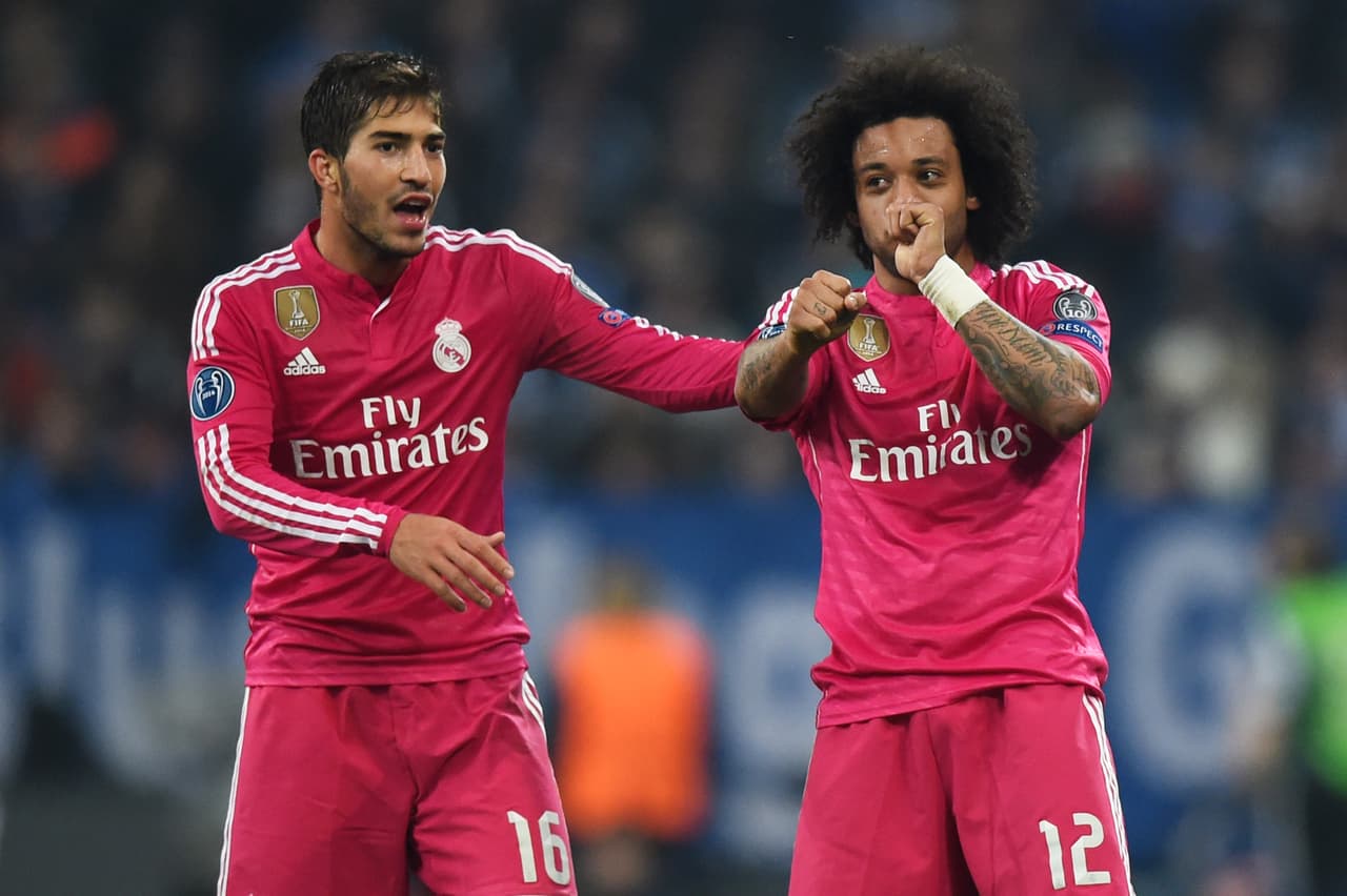 En 2016 se rumoró que no volvería a jugar por problemas cardiacos, pero lo superó. Fue cedido al Cruzeiro y tras 4 años quedó libre definitivamente.