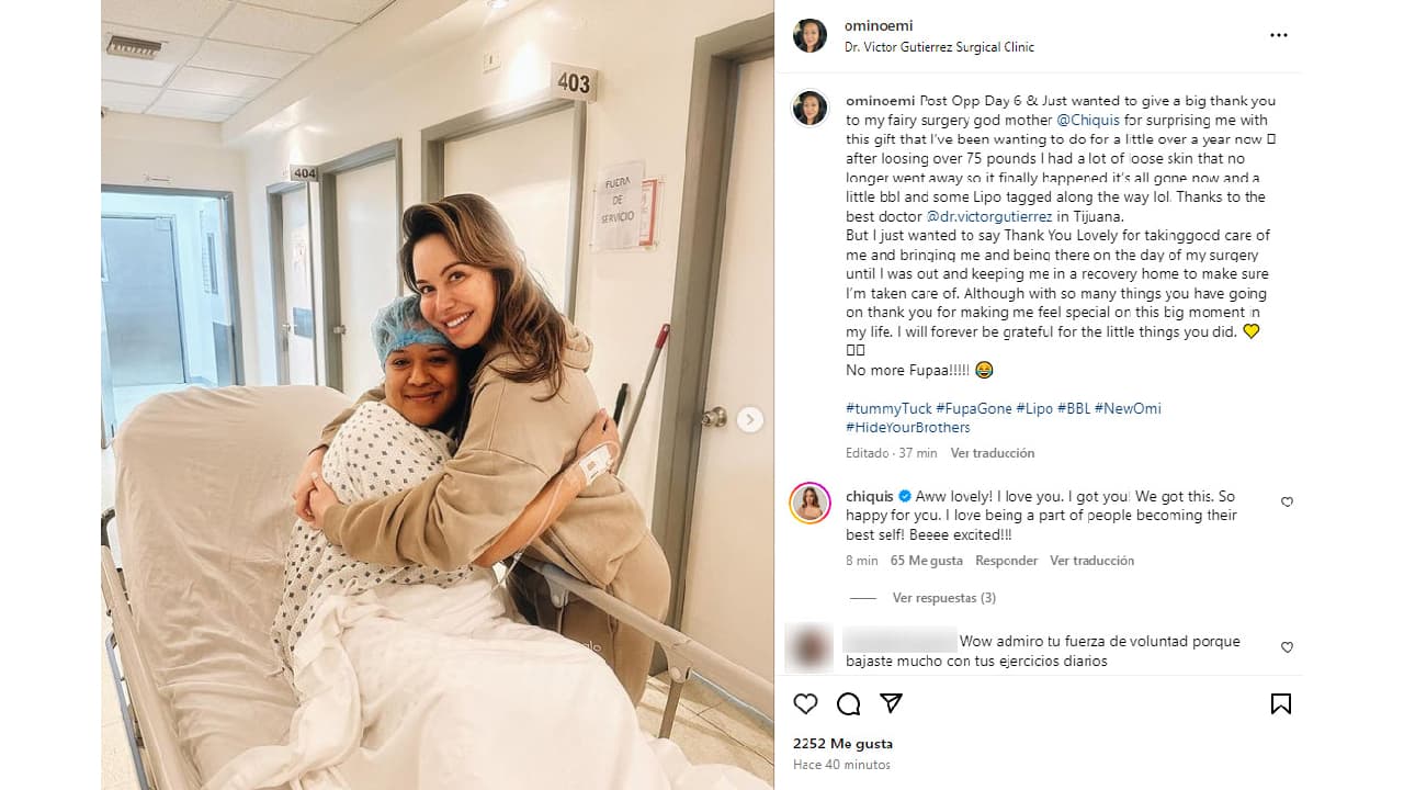 Chiquis estuvo en el hospital junto a su amiga Omi.