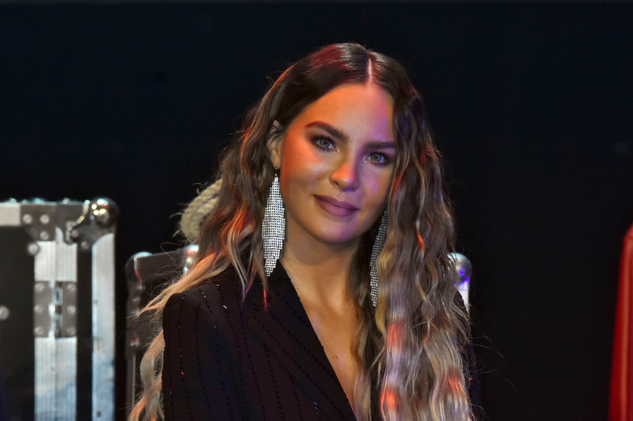 En entrevista con varios medios de comunicación en México, se le preguntó sobre la obra, pero también sobre su vida personal.