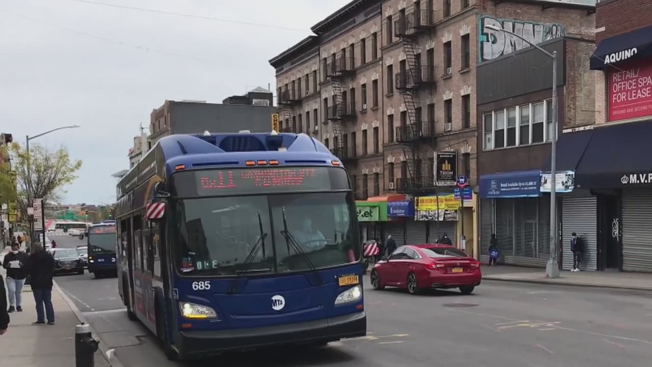 Este lunes se reanuda el cobro de pasajes en autobuses de la MTA en Nueva York