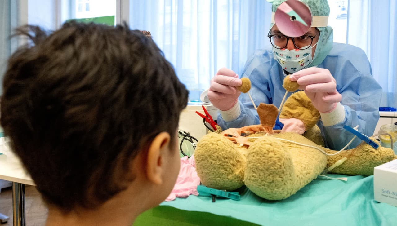 Inicia la campaña 'GivingTuesday': te contamos cómo puedes ayudar a la rehabilitación de niños con discapacidad