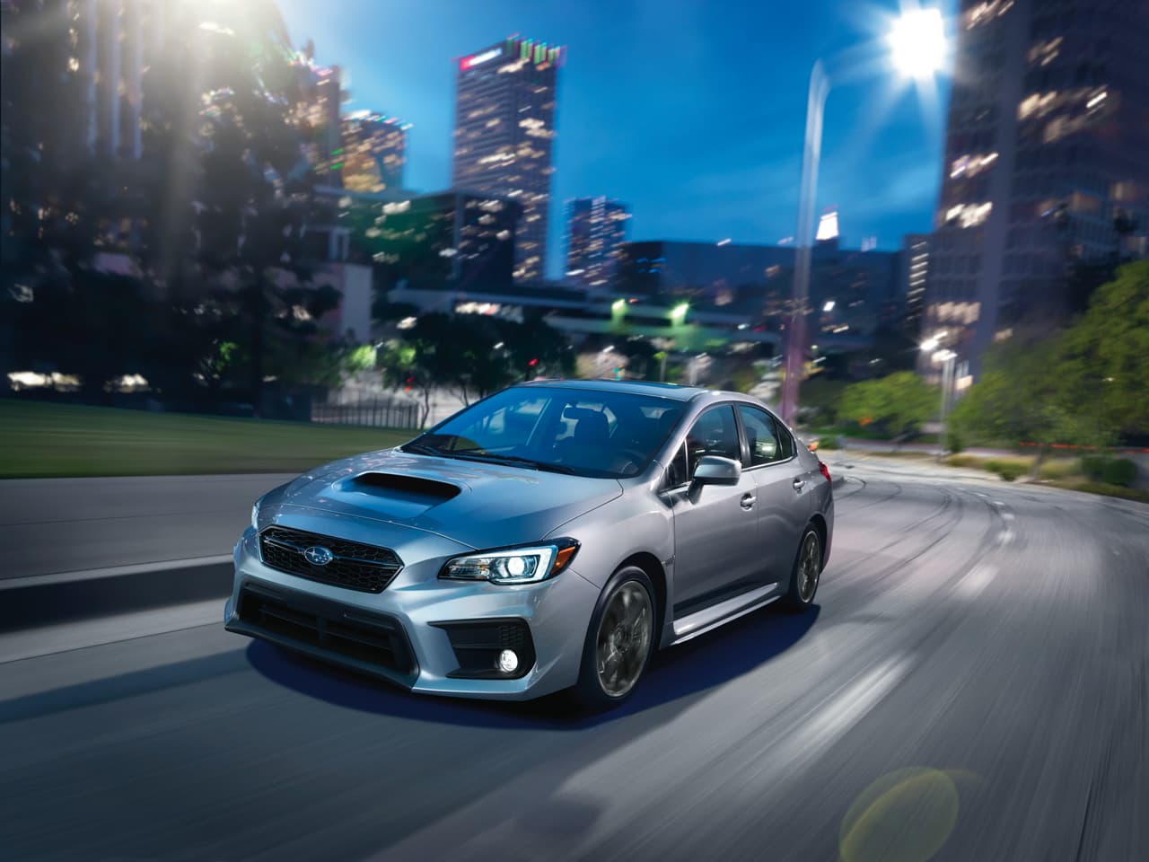 <b>Subaru WRX 2020</b>
<br>Potencia mínima: 268 caballos de fuerza
<br>Precio de venta sugerido por el fabricante: $27,495
<br>
<br>
<br>El Subaru WRX es un deportivo inspirado en los carros de rally. Su dirección es rápida, su conducción es firme y, por supuesto, las sonrisas que ofrece son muchas. Es un auto que deja a un lado la conducción silenciosa y un interior refinado a cambio de rendimiento y emoción. No cabe duda de que los 268 caballos de fuerza en su variante base son más que adecuados a su precio. Así también, equipa una suspensión deportiva, una transmisión manual de seis velocidades y tracción en las cuatro ruedas.