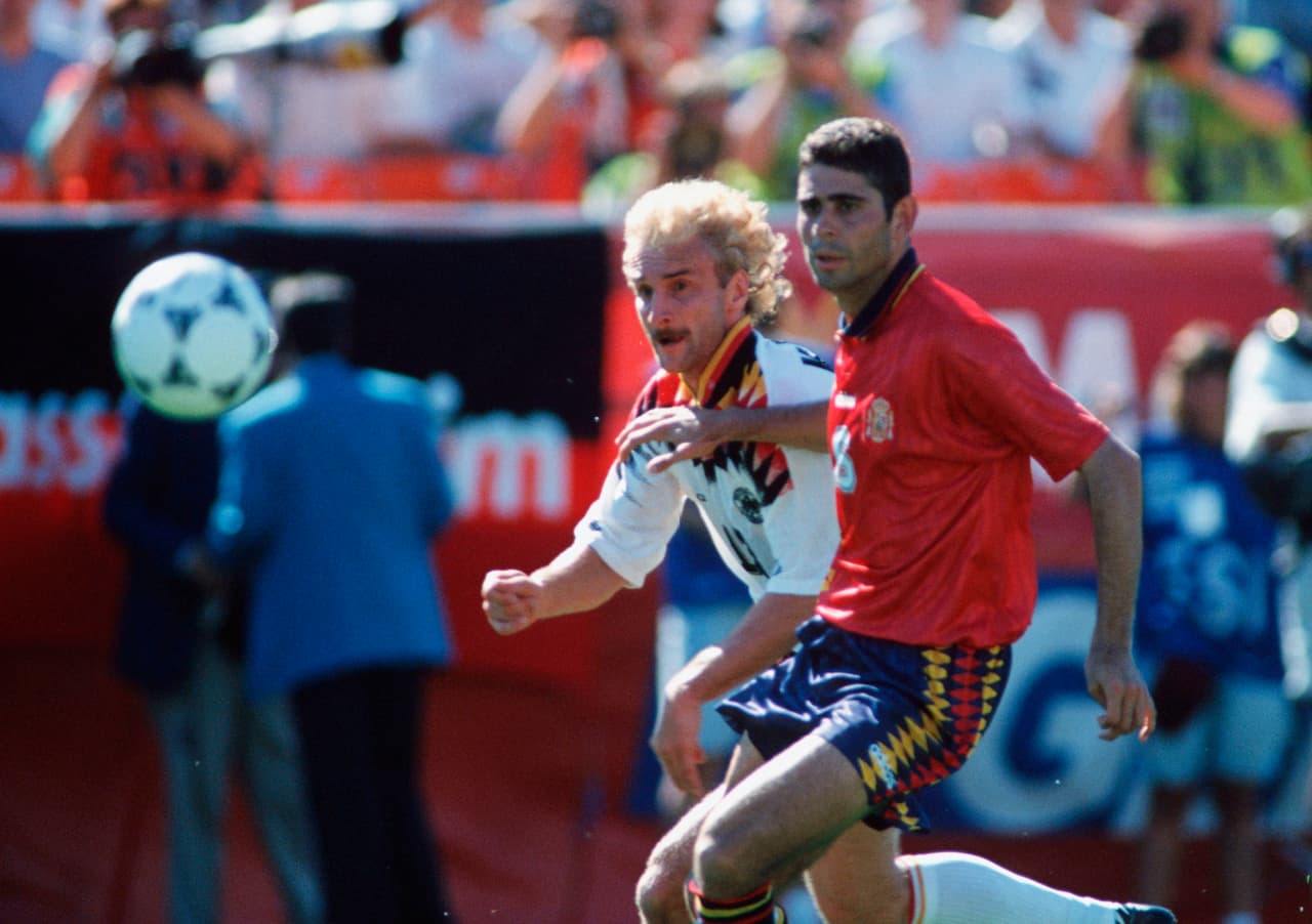 Torres siempre supo enfrentar a los grandes y en 1994 llegó a cuartos, eliminado por Italia tras una polémica arbitral. Su jerarquía fue evidente, además de que anotó un tanto.