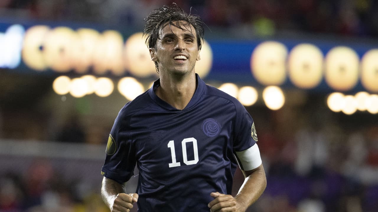 Bryan Ruiz: "México tiene calidad para ganarle a cualquiera"