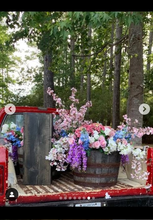 "
<b>Es mi estilo acogedor favorito</b> para mis hogares", comentó la cantante en las fotos.
<br>