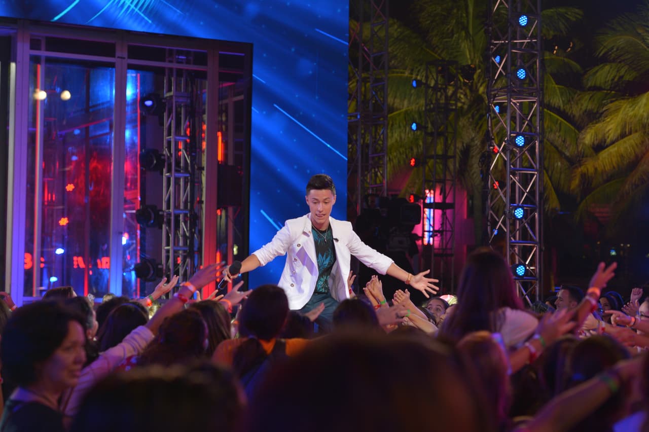 Los jueces criticaron la arrogancia de Ryan pero las FANS aplaudieron su style. Laura lo bajó de la nube y Sanz le dijo que las estrellas viven en el cielo.