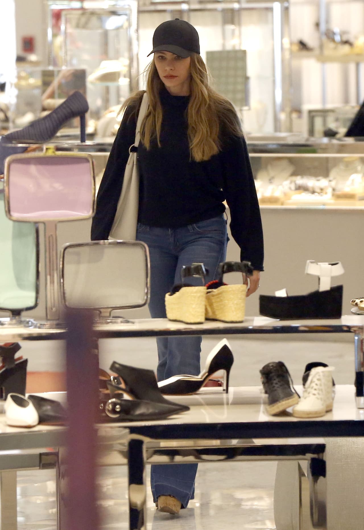 Iba un poco cabizbaja. ¿En qué estaría pensando?