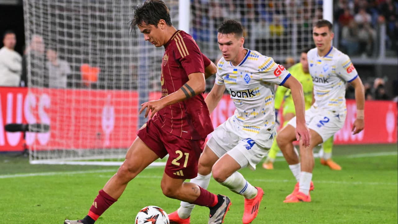 Roma logra su primer triunfo tras vencer con lo justo al Dinamo Kiev