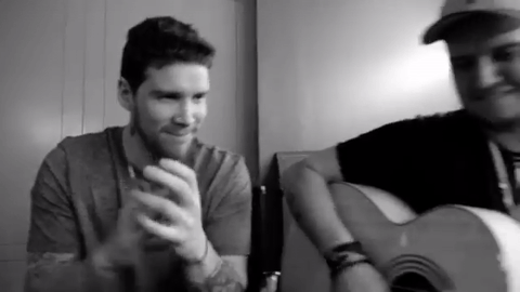 Piso 21 y Maluma - "Me llamas"