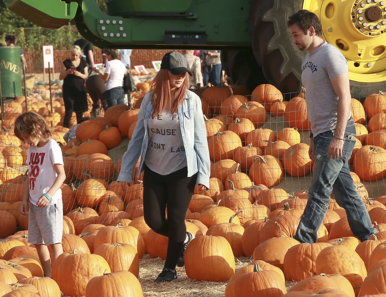 Después de posar para la obligada foto rodeados de las calabazas.