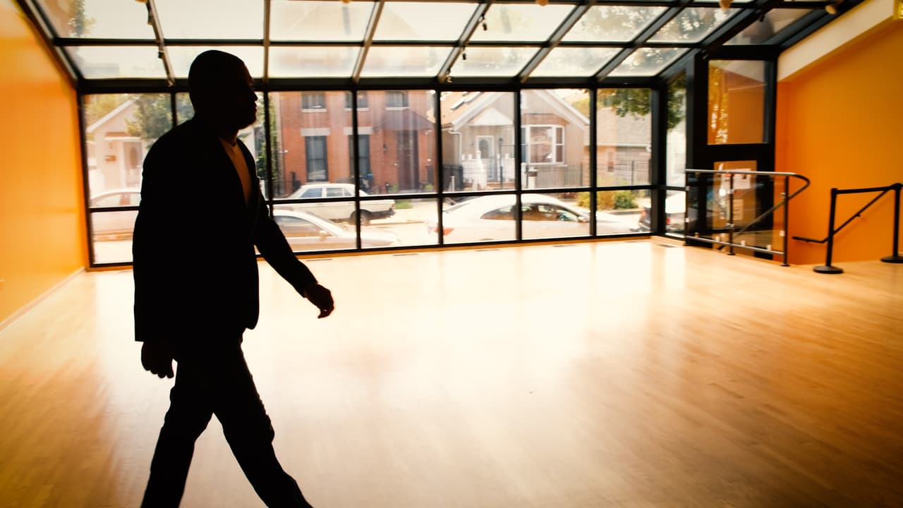 César Maldonado es banquero y es el fundador de la Fundación Herencia de México que se dedica a promover el mariachi entre los jóvenes del sur de Chicago. Hace unos años los estudiantes grabaron un disco y fueron nominados al Grammy. Ahora giran por el mundo.