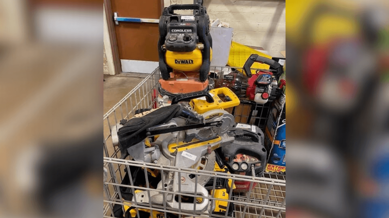 Herramientas de trabajo también estarán disponibles para que puedas verlas, valorarlas y ofrecer alguna cantidad de dinero.