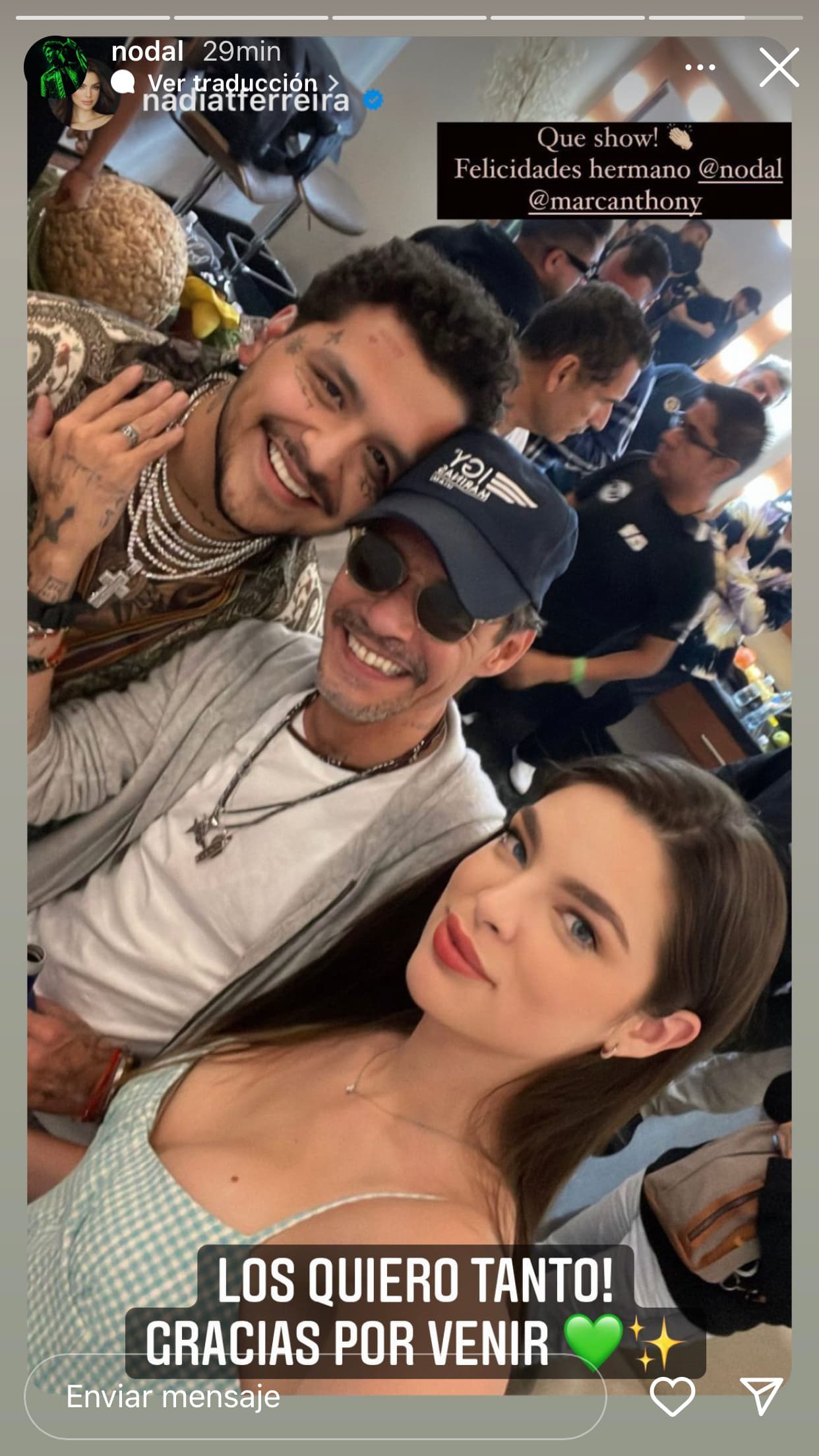 La visita de la pareja provocó un gesto de agradecimiento por parte del mexicano: "
<b>¡Los quiero tanto!</b> Gracias por venir", escribió en la foto que Ferreira publicó. 
<br>