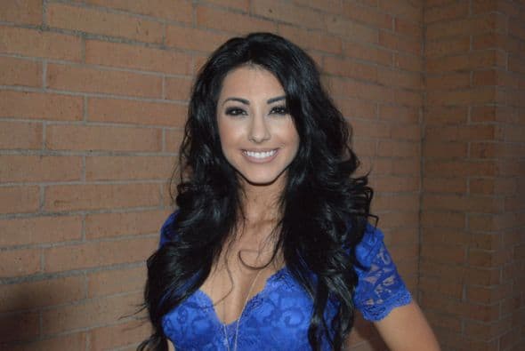 Dos elementos claves en cualquier audición de Nuestra Belleza Latina: mucho maquillaje y mucha actitud. Osmel, no eres el único... con actitud.