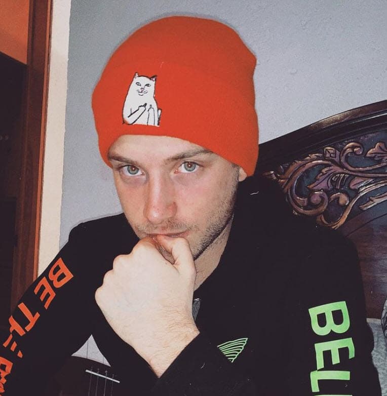 "Por el momento, Nicolás ha tenido escenas en las que 
<b>aparece solo o con pocos extras</b>", detalla 'Pepillo' en el texto.
<br>