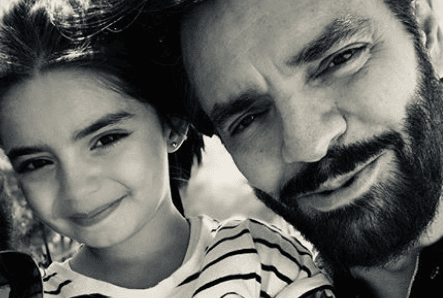 El comediante también conocido como Ludovico P. Luche agregó emotivas palabras en la descripción del video donde asegura que la llegada de Aitana complementó su vida.“Dicen que los hijos son tus grandes maestros. Aitana llegó a mi vida a darme grandes lecciones. ¡Feliz cumpleaños princesita hermosa! ¡Gracias por llenar el hueco que me hacía falta y ayudarme a ser un mejor papá! 👸🏻🎂🎉”, escribió. 
<br>