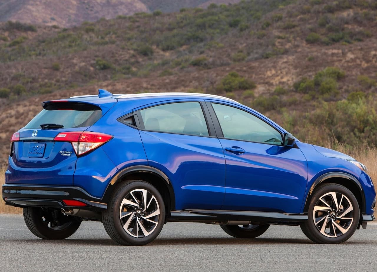 <h3 class="cms-H3-H3"><b>10. Honda HR-V</b></h3>
<br>
<br>
<b>Precio promedio con 1 año de uso:</b> $21,688
<br>
<b>Precio promedio con 3 años de uso:</b> $17,670