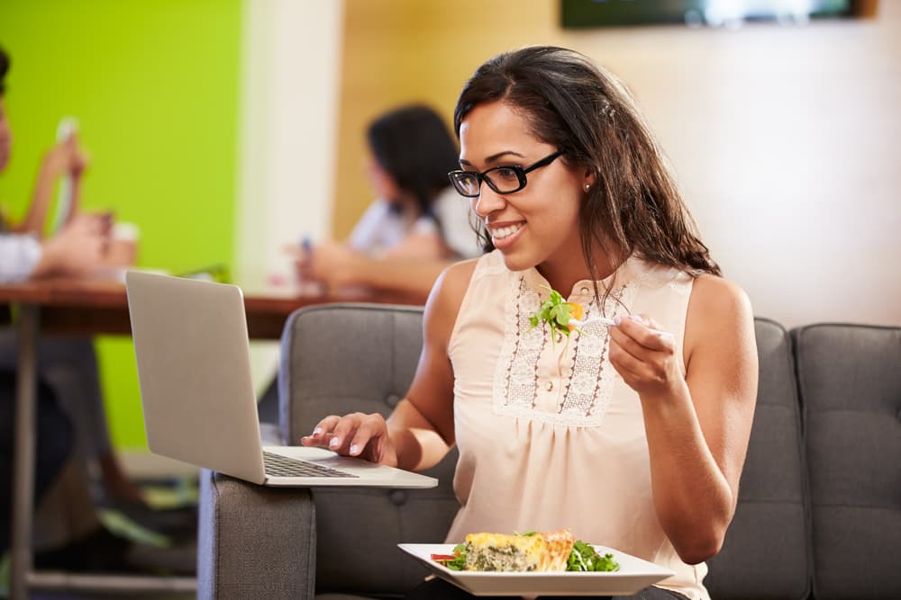 Las horas más propicias de tu signo son entre las 11 de la mañana y la 1 de la tarde. El peligro es almorzar precipitadamente. Debe ser un momento de tranquilidad, alejarte de todo, no contestes llamadas ni hagas o digas cosas que te irriten. Es tiempo de relajarte y estar contigo mismo. 
<br>