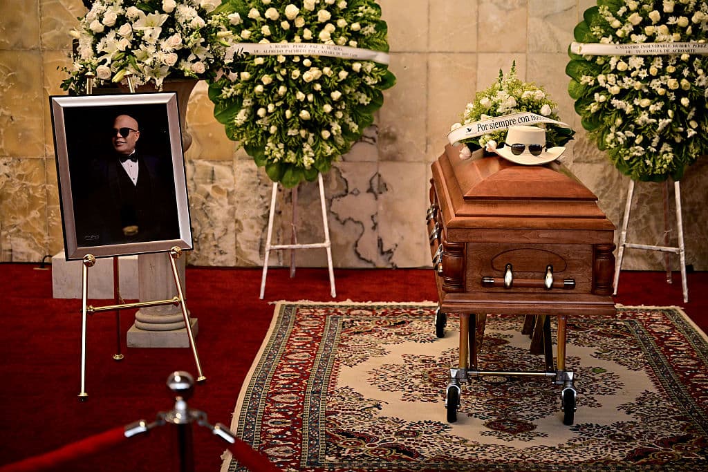 El funeral Rubby Pérez en el Teatro Nacional Eduardo Brito.