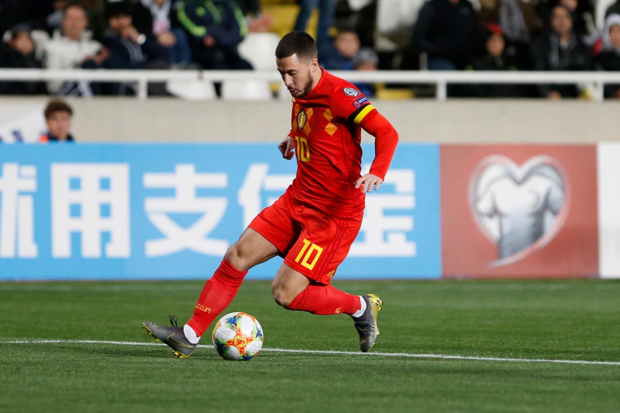 <b>El valor actual de Hazard</b> 
<br>El centrocampista de la Selección de Bélgica y del Real Madrid, tiene un valor de 80 MDE (millones de euros) según el portal Transfermarkt. La última actualización en el valor de este futbolista reflejada en el portal es del 8 de abril, valor semejante a loos 75 MDE que valía en 2017 con el Chelsea.