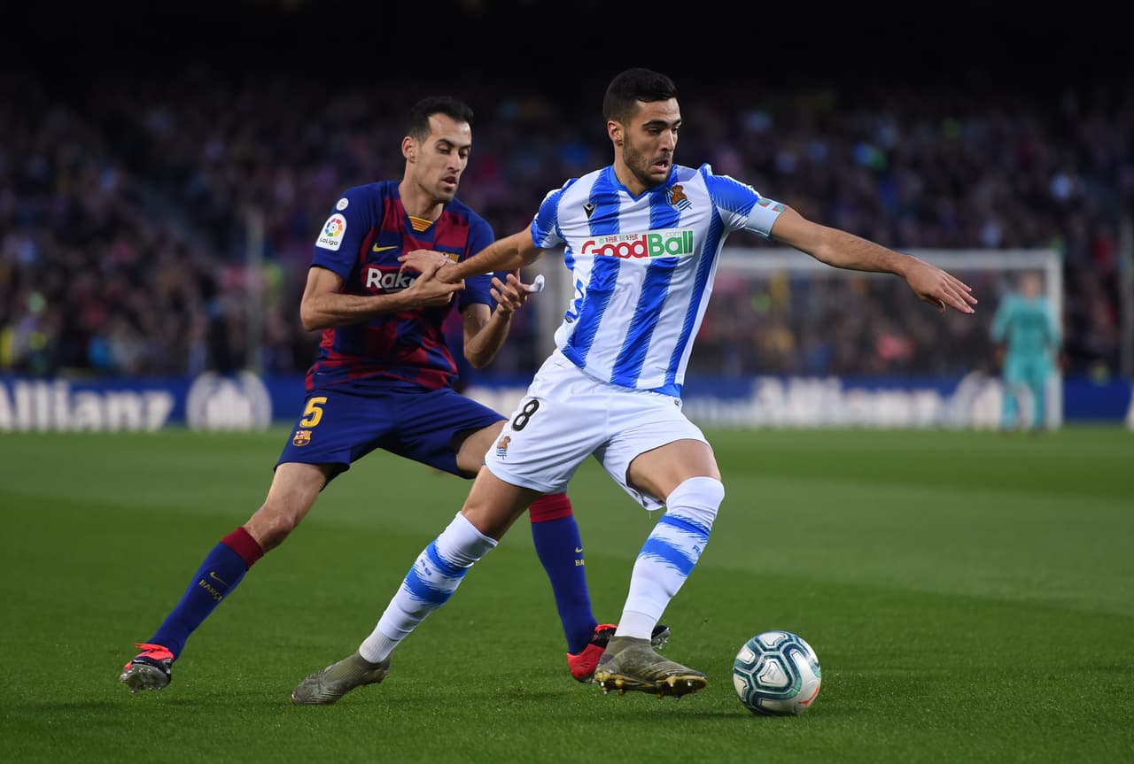 Real Sociedad tuvo el balón pocos minutos al inicio del juego; Barcelona fue paciente.