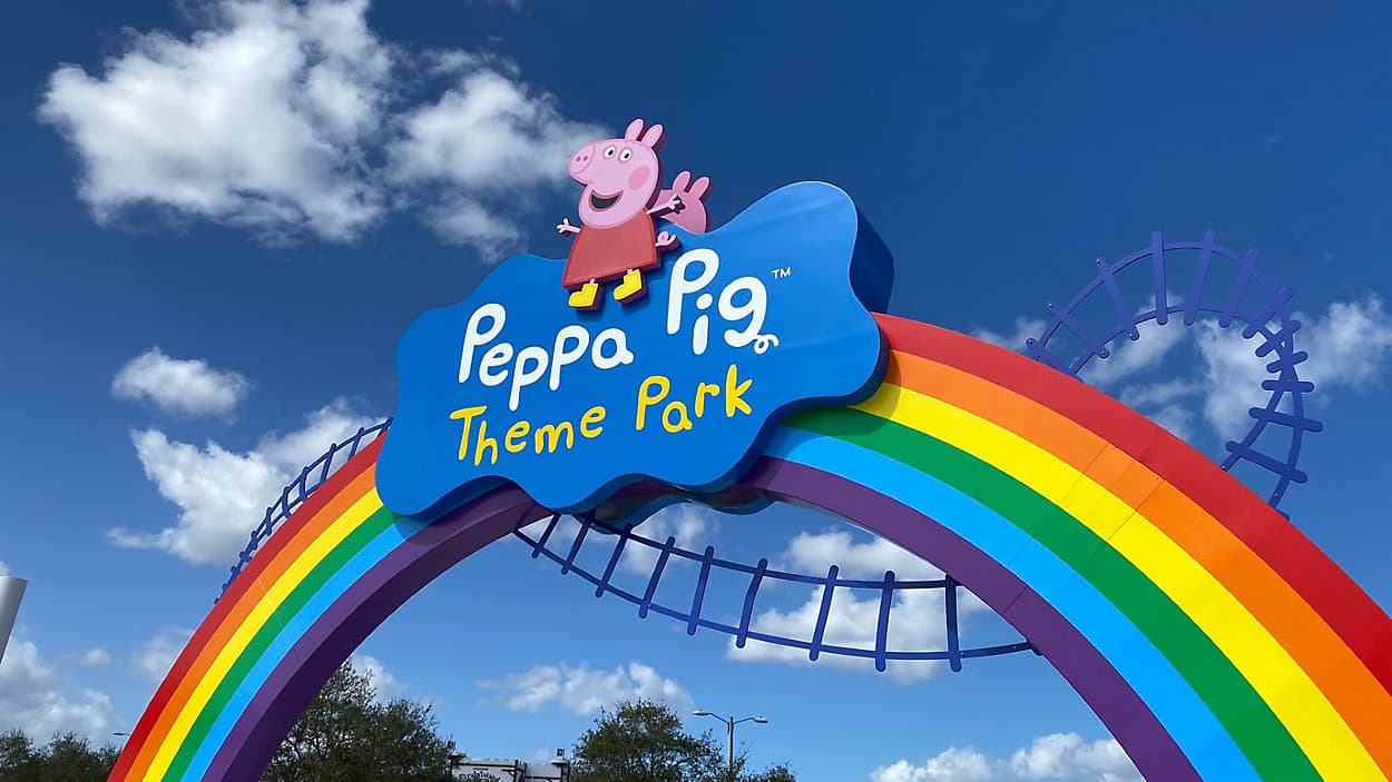 Todo listo para la gran inauguración del nuevo parque temático de Peppa Pig en Winter Haven 