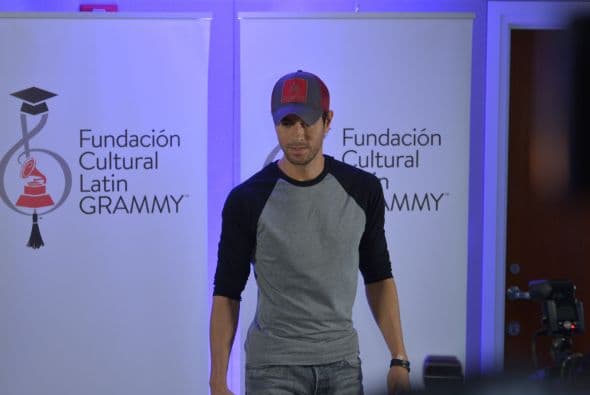 No cabe duda, Enrique está súper feliz de apoyar en la realización de los sueños de esta exitosa joven.