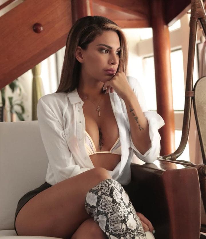 "('Tefi' Valenzuela) dejó claro que continuará con el proceso legal, resaltando que 
<b><a href="https://www.eluniversal.com.mx/espectaculos/stephanie-valenzuela-rechaza-acuerdo-para-liberar-eleazar-gomez" target="_blank">acatará la decisión que tome el juez</a></b> que lleva el caso y así cerrar este suceso para pasar esta página de su vida y concentrarse más en su carrera musical", informó la agencia, citada por el diario mexicano El Universal.
<br>