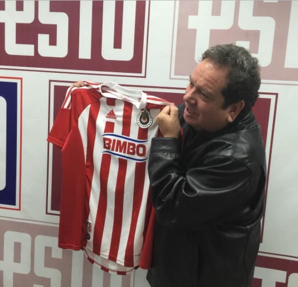 Jorge 'Coque' Muñíz, actor, comediante, cantante y presentador mexicano.