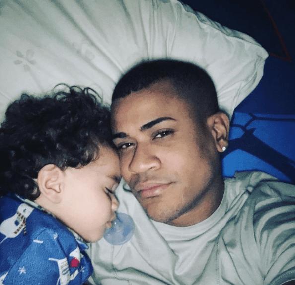 Prueba de ello son las diversas imágenes que tanto Alex como Randy Malcom han compartido a través de las redes sociales y donde aparecen al lado de sus pequeños retoños.