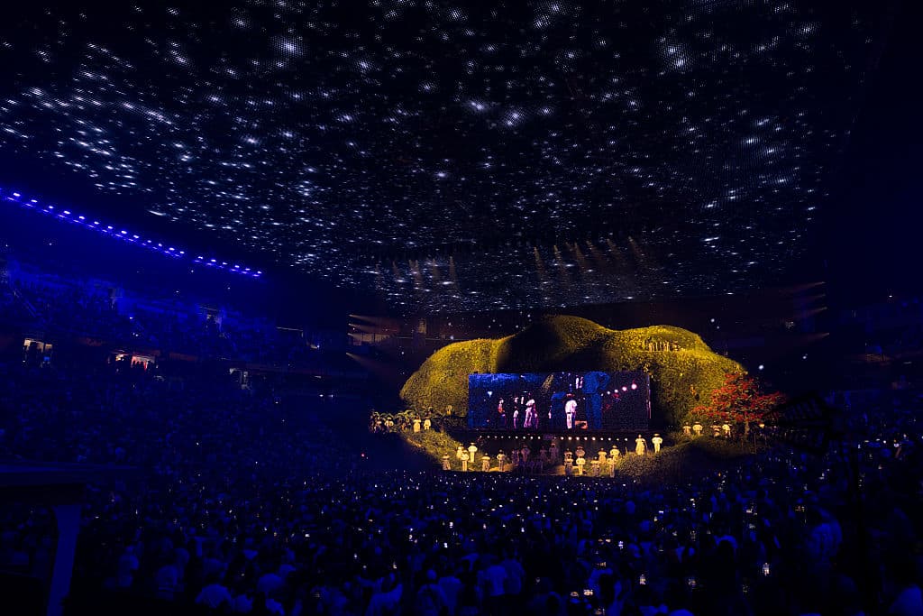 Cada noche, 
<b>poco más de 15,000 personas</b> disfrutaron del concierto, que ofreció el artista desde 
<b>el 11 de julio hasta el 14 de septiembre</b>, con la 
<b>función extra del 20 de septiembre</b>.
<br>En total, la audiencia total fue calculada en
<b> 475,000 personas</b>.