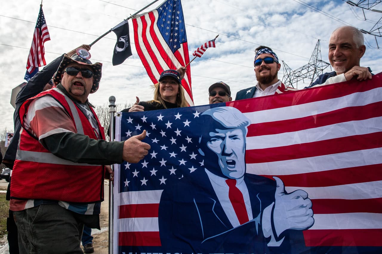 Cuando el presidente es el primer soldado y francotirador de la 'guerra ideológica' que consume a EEUU
