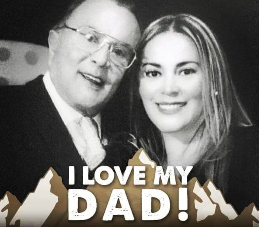 "En ese momento (mi papá) sí vio que era yo, pero no podía hablar porque estaba totalmente sedado, y después me enteré por qué: la señora (Edith Kleiman) 
<b>le daba 13 gotas de Rivotril por la mañana y 13 gotas por la noche</b>, dicho por ella. No sé cuál era el sentido de darle tantas gotas, es un medicamento controlado", subrayó. 
<br>