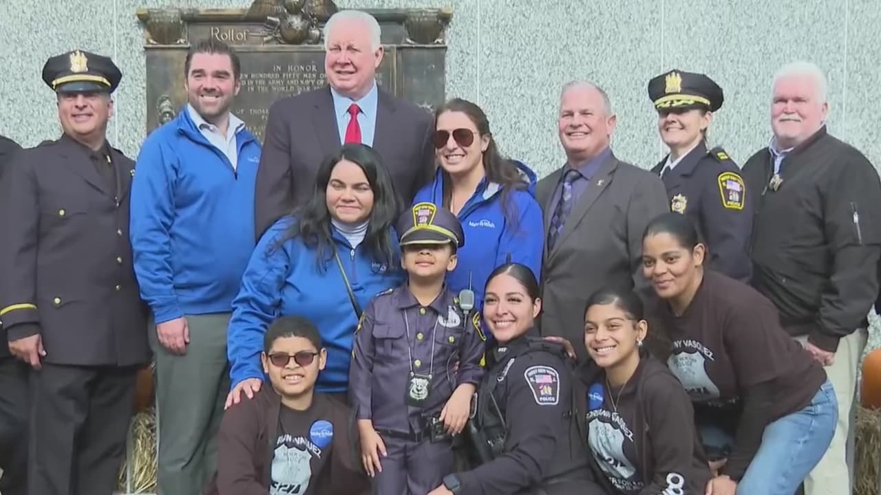 Niña hispana cumple su sueño de ser "policía" de Nueva Jersey por un día