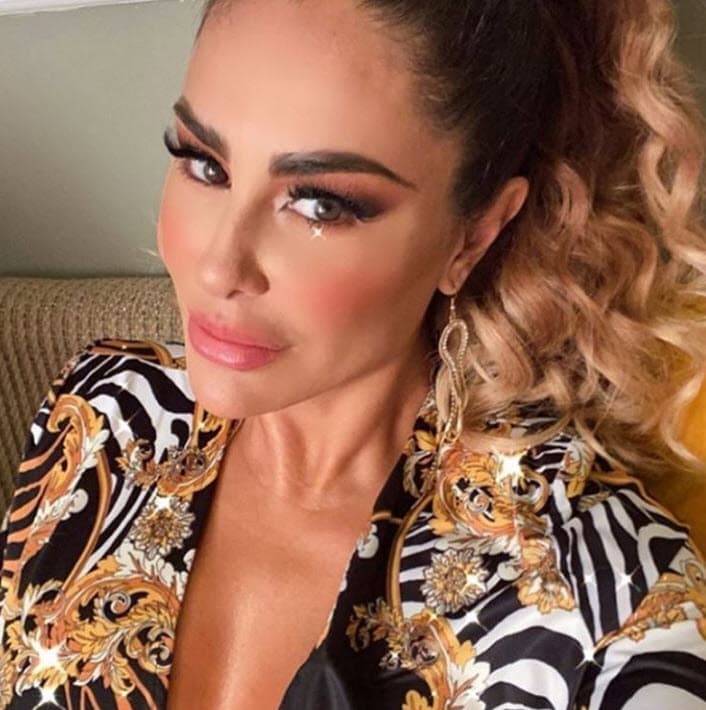 En marzo del año pasado, a través de 'Suelta la sopa',
<a href="https://www.univision.com/famosos/ninel-conde-esta-arrepentida-de-haber-metido-a-la-carcel-a-su-exesposo-juan-zepeda-y-le-envia-un-mensaje-fotos" target="_blank">Ninel Conde le ofreció disculpas a su ex</a>: "Le pido perdón a Juan por haber hecho eso, por haber tomado esa decisión incorrecta y me hubiera gustado cerrar el capítulo de la mejor manera, porque tengo los mejores recuerdos de esa relación".