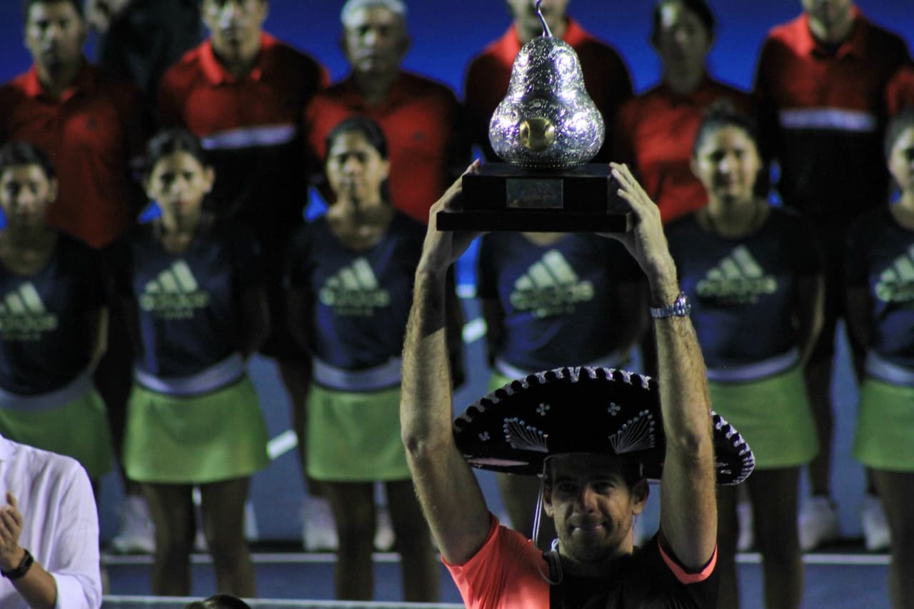 El "Guaje de Plata", el tradicional trofeo del torneo, ya está en manos del argentino.