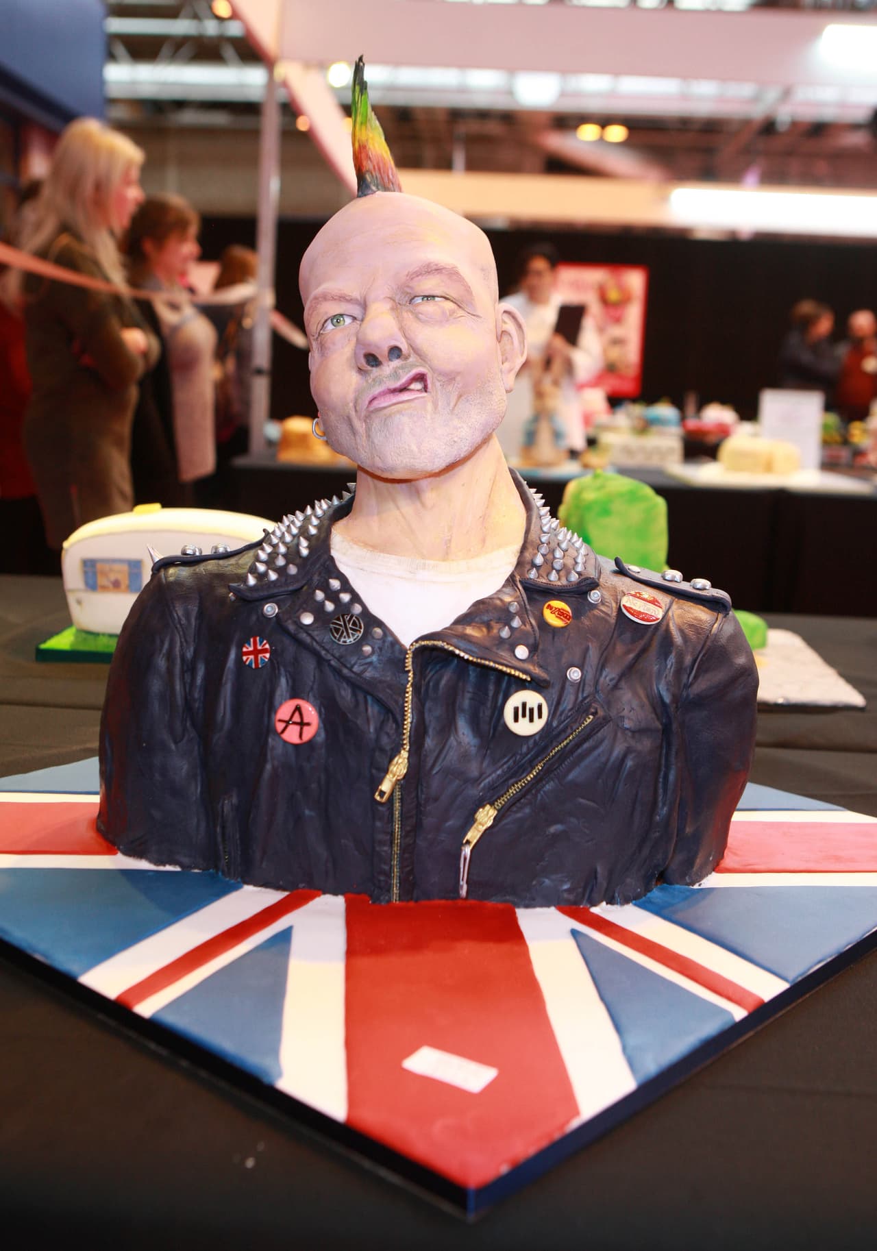 La competencia de pasteles mundial, Cake International, exhibió pasteles que llevan la decoración culinaria a lugares inesperados, con repostería en forma de personajes de películas, pájaros, perros y hasta un bebé. El show se llevará a cabo del 17 al 19 de marzo en Birmingham, Inglaterra.