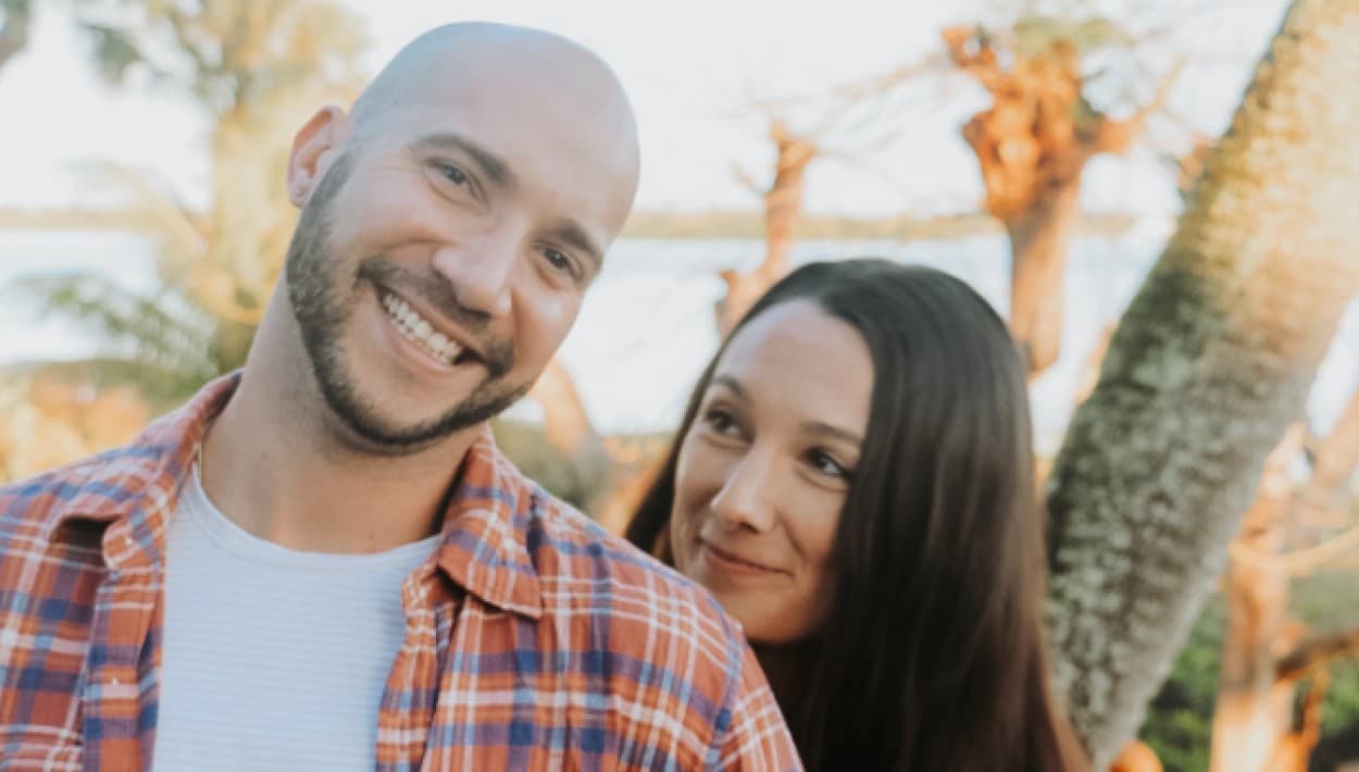 Prometida de Omar Padilla sobrevive al tiroteo en Santurce y desde Filadelfia clama por justicia